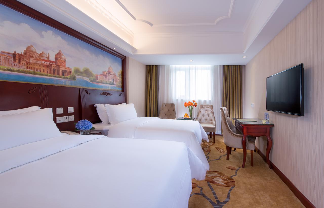 Vienna 3 Best Hotel Wuhan Taibei Road ภายนอก รูปภาพ